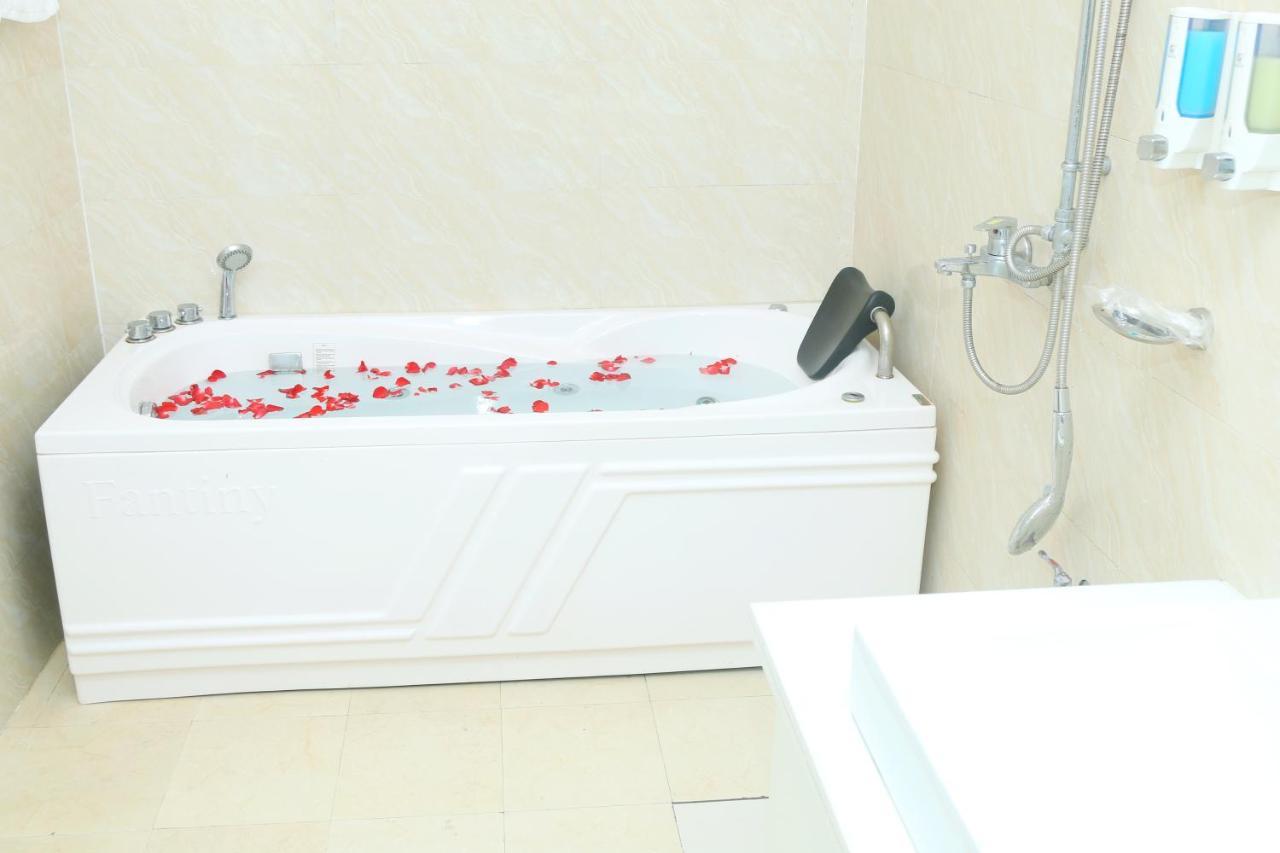 Noi Bai Ville Airport Hotel 河内 外观 照片